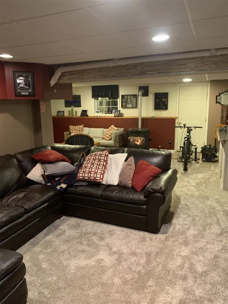 59 Jay Way Rochester NH 03868