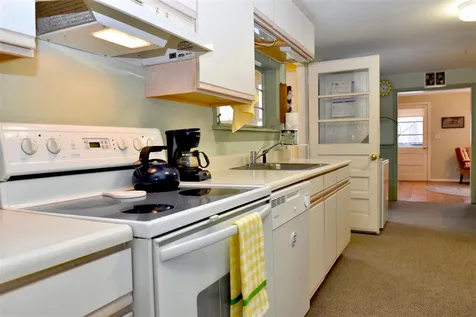7 Avery Street Meredith NH 03253