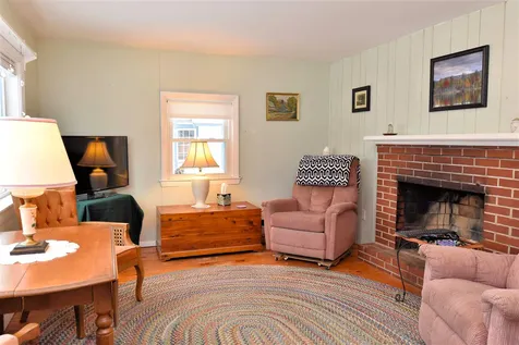 7 Avery Street Meredith NH 03253