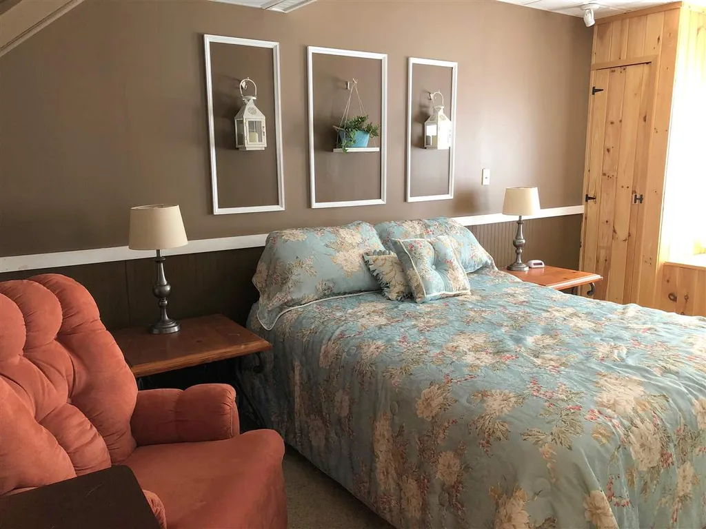 66 Mountain Drive New Durham NH 03855