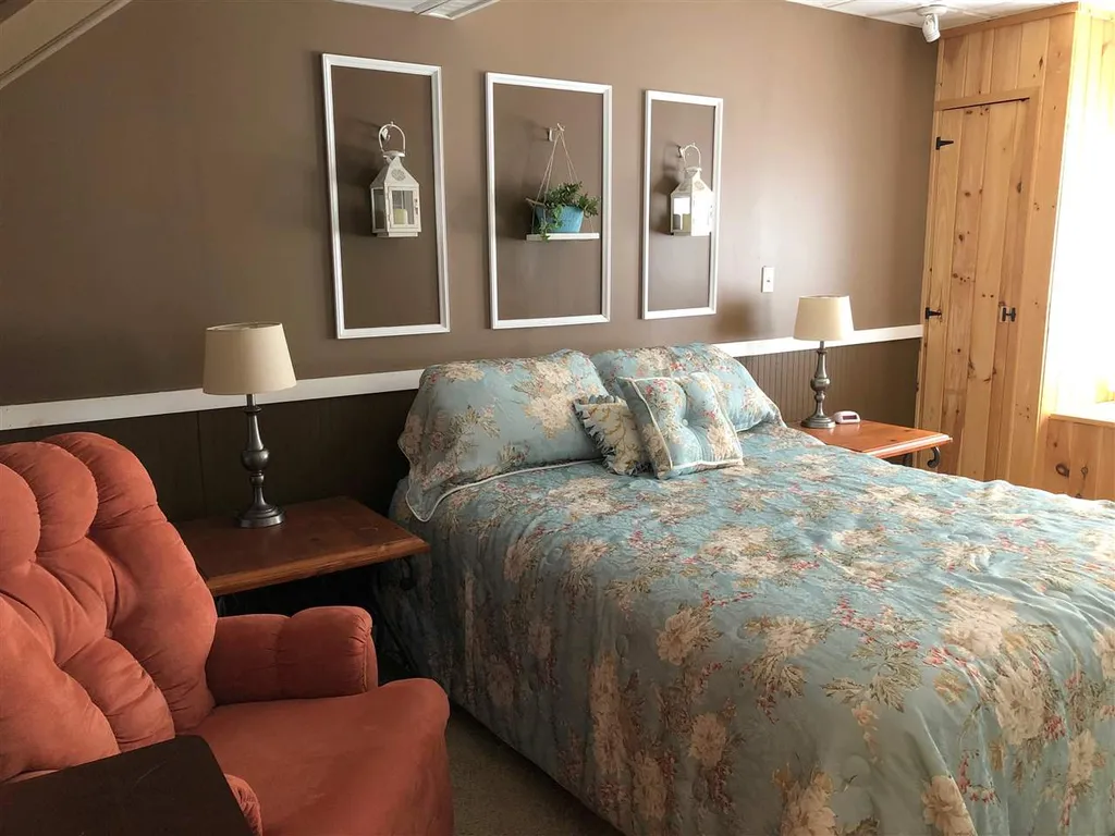 66 Mountain Drive New Durham NH 03855