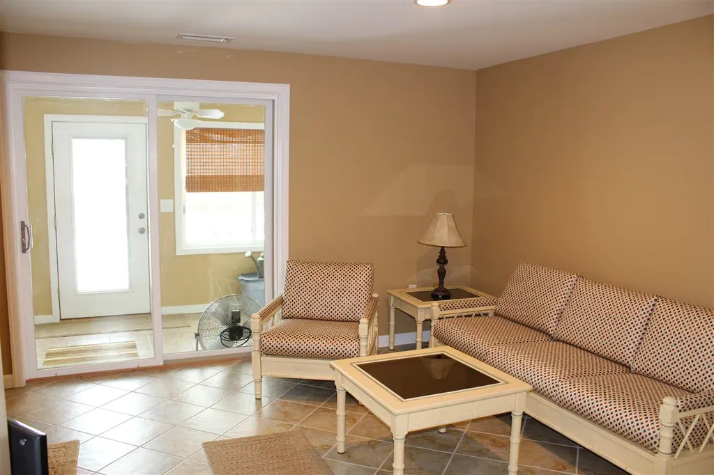 1198 Mayhew Turnpike Bridgewater NH 03222