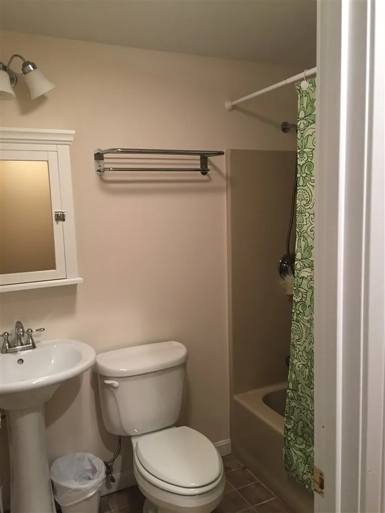 1198 Mayhew Turnpike Bridgewater NH 03222