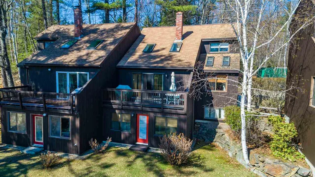 1198 Mayhew Turnpike Bridgewater NH 03222