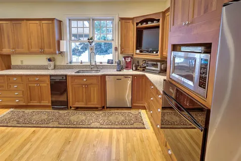 248 Davis Road Barnard VT 05031