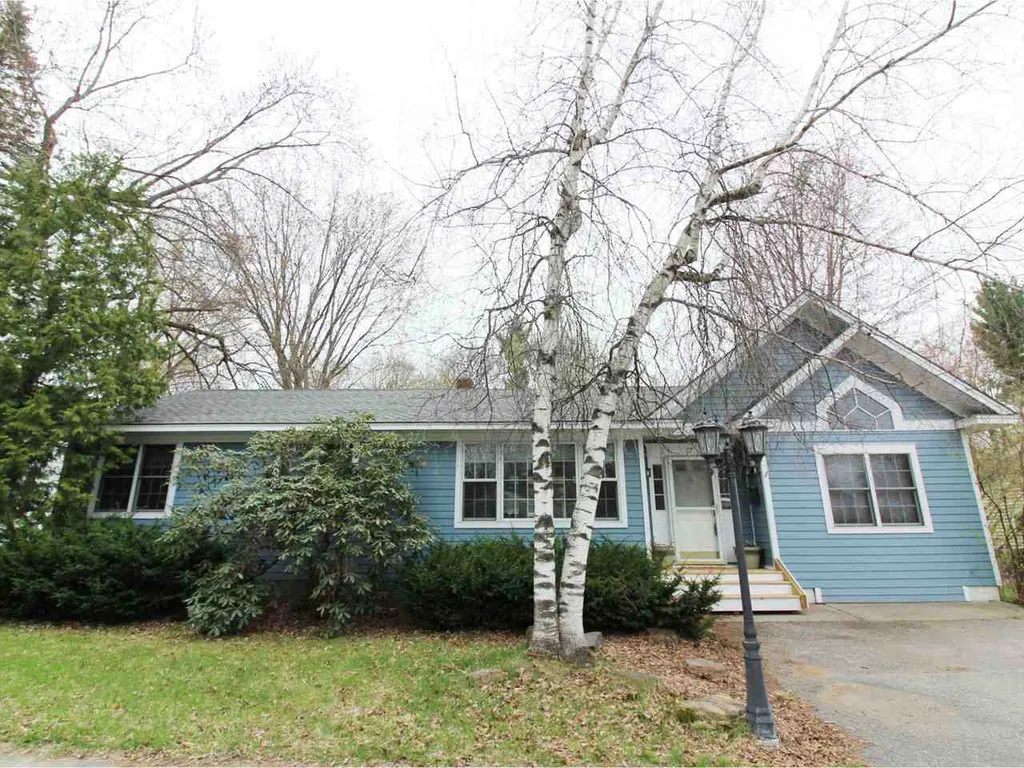 17 Barrett Street South Burlington VT 05403