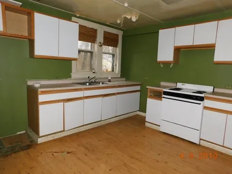 31 Valgar Street Brattleboro VT 05301