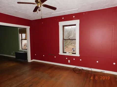 31 Valgar Street Brattleboro VT 05301