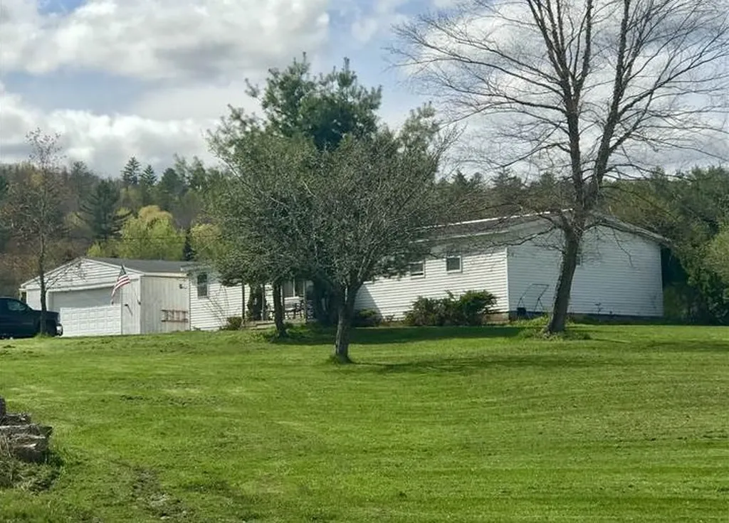 58 Poplar Road Marshfield VT 05658