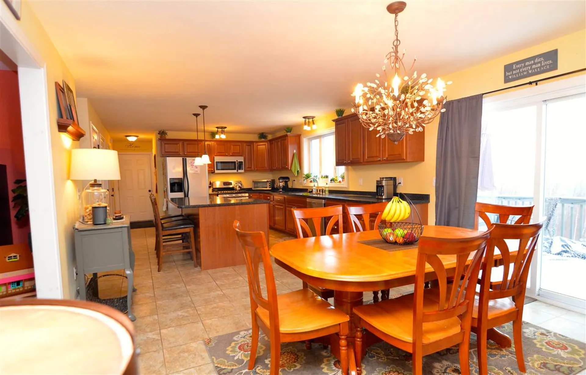 60 Castle Lane New London NH 03257