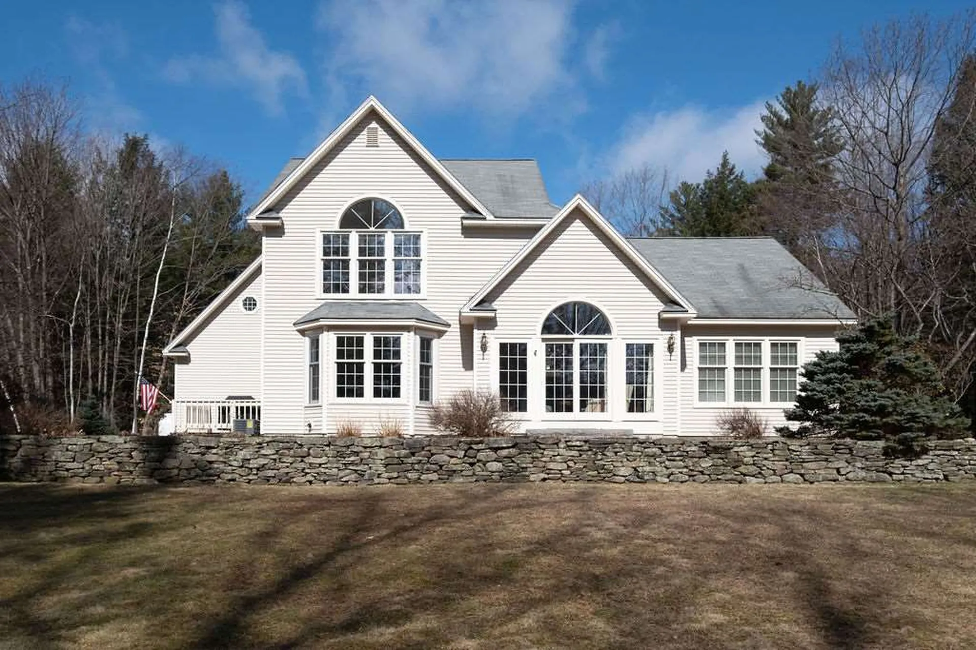 7 Nesbitt Drive Bow NH 03304