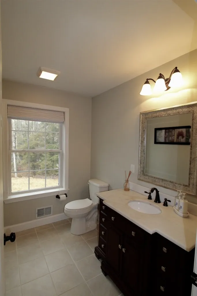 9 Fiddlehead Lane Rochester NH 03867
