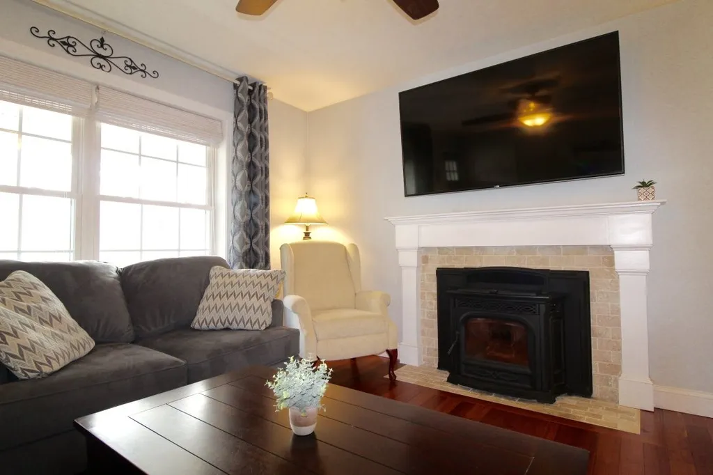 9 Fiddlehead Lane Rochester NH 03867