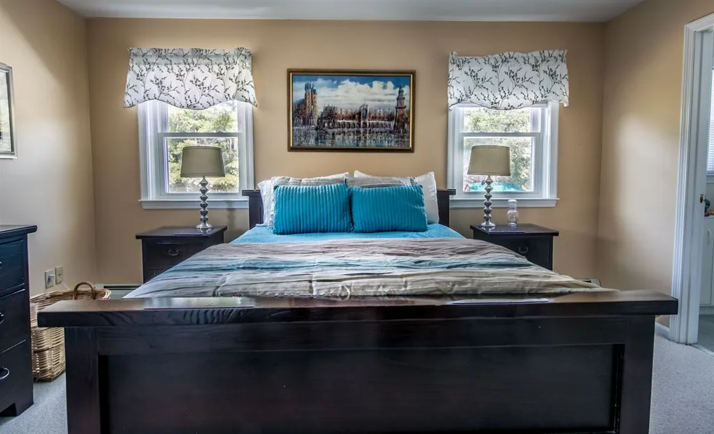 31 Bobolink Circle Essex VT 05452