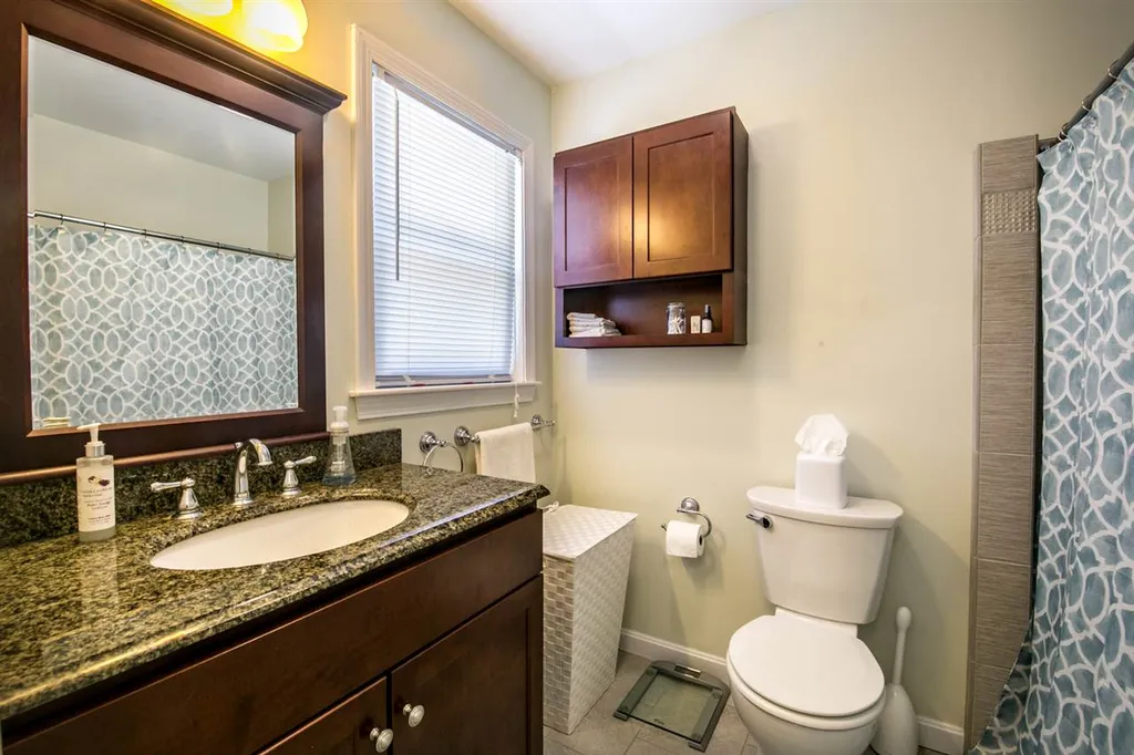 31 Bobolink Circle Essex VT 05452