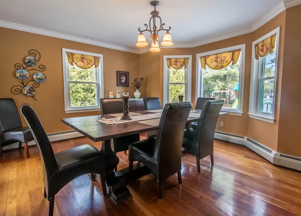 31 Bobolink Circle Essex VT 05452