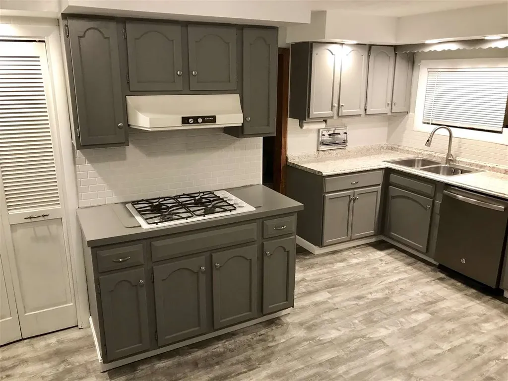 109 Bowers Street Nashua NH 03060