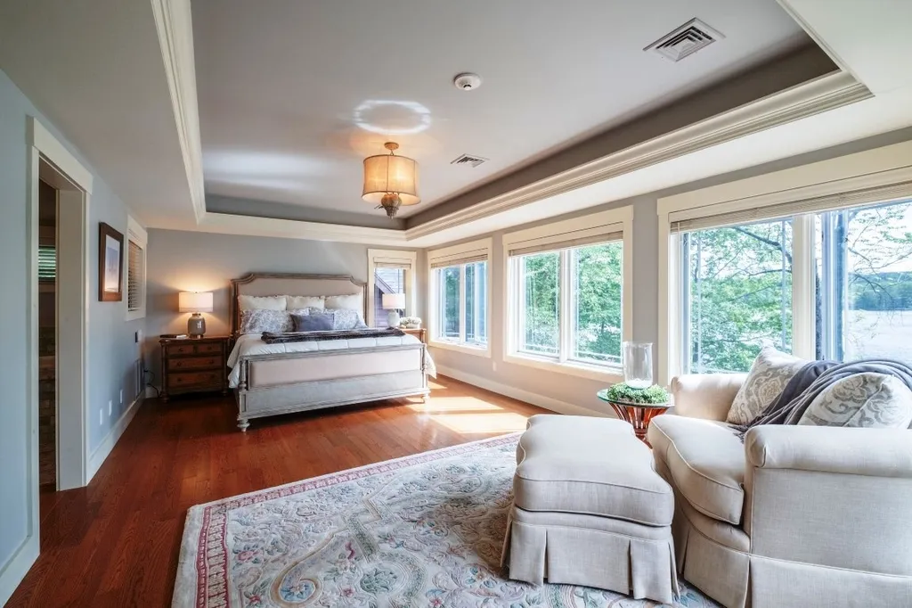 212 Edgewater Drive Gilford NH 03249