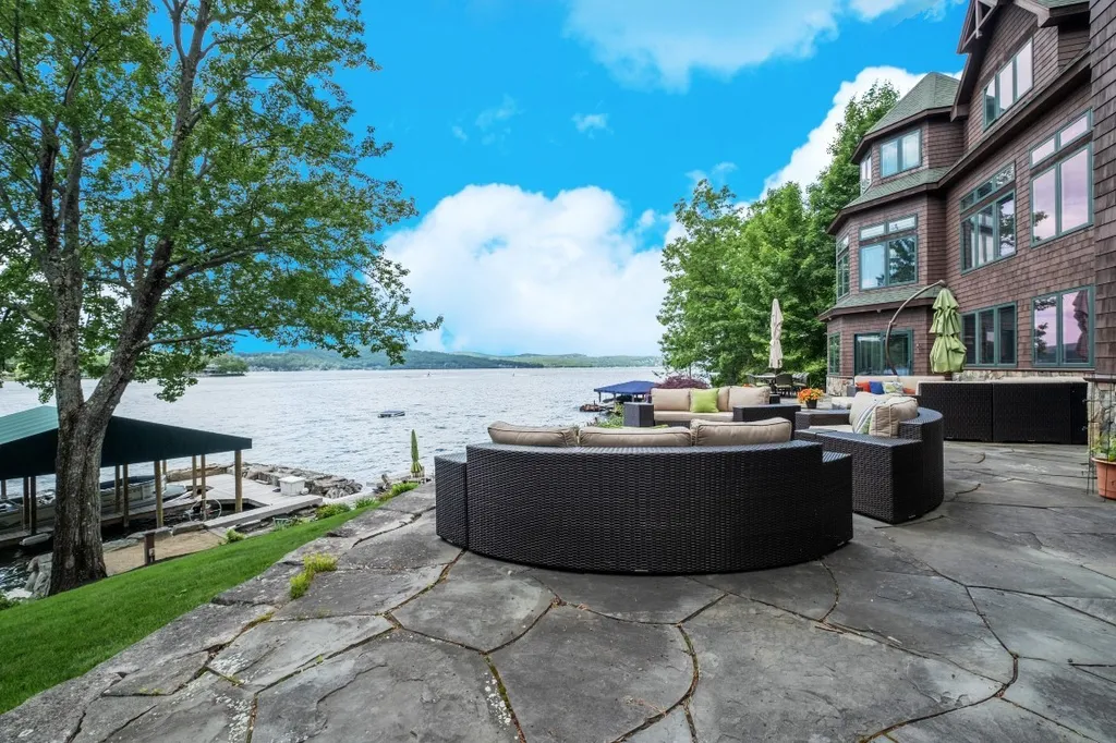 212 Edgewater Drive Gilford NH 03249