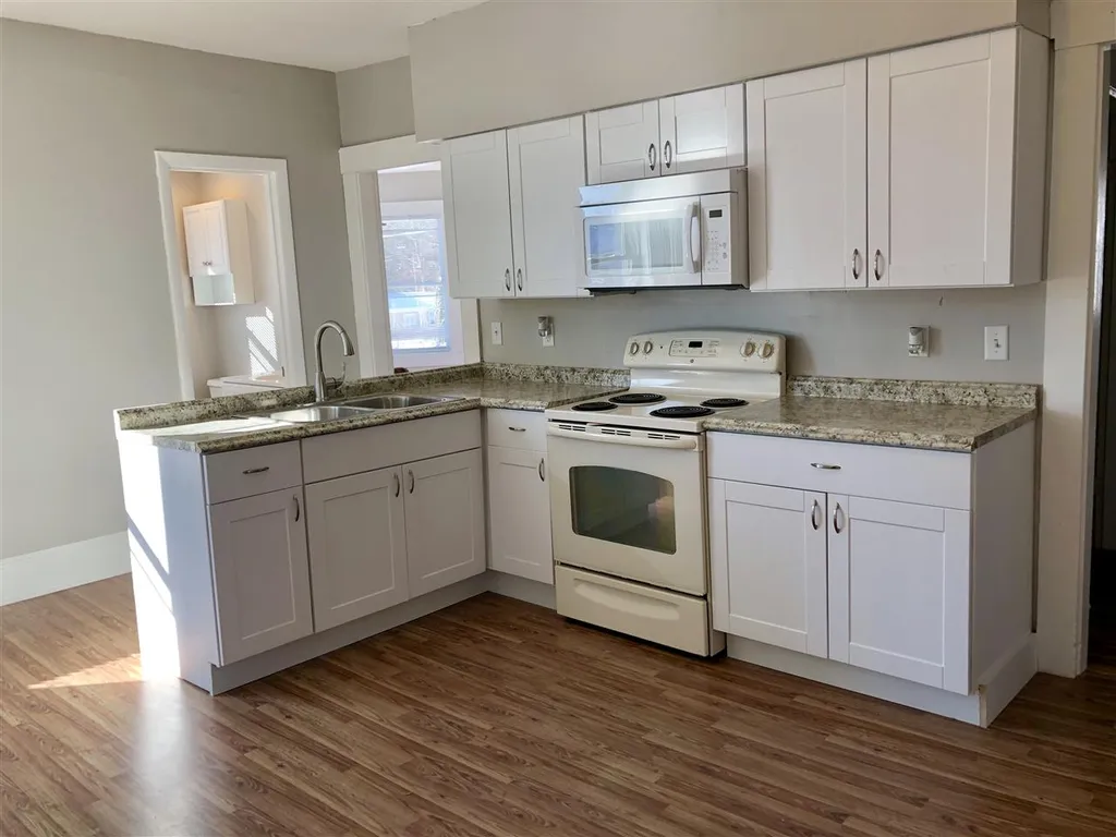 5 Granite Street Milford NH 03055
