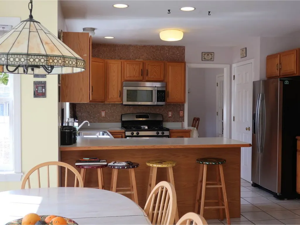 20 Richfield Lane Colchester VT 05446