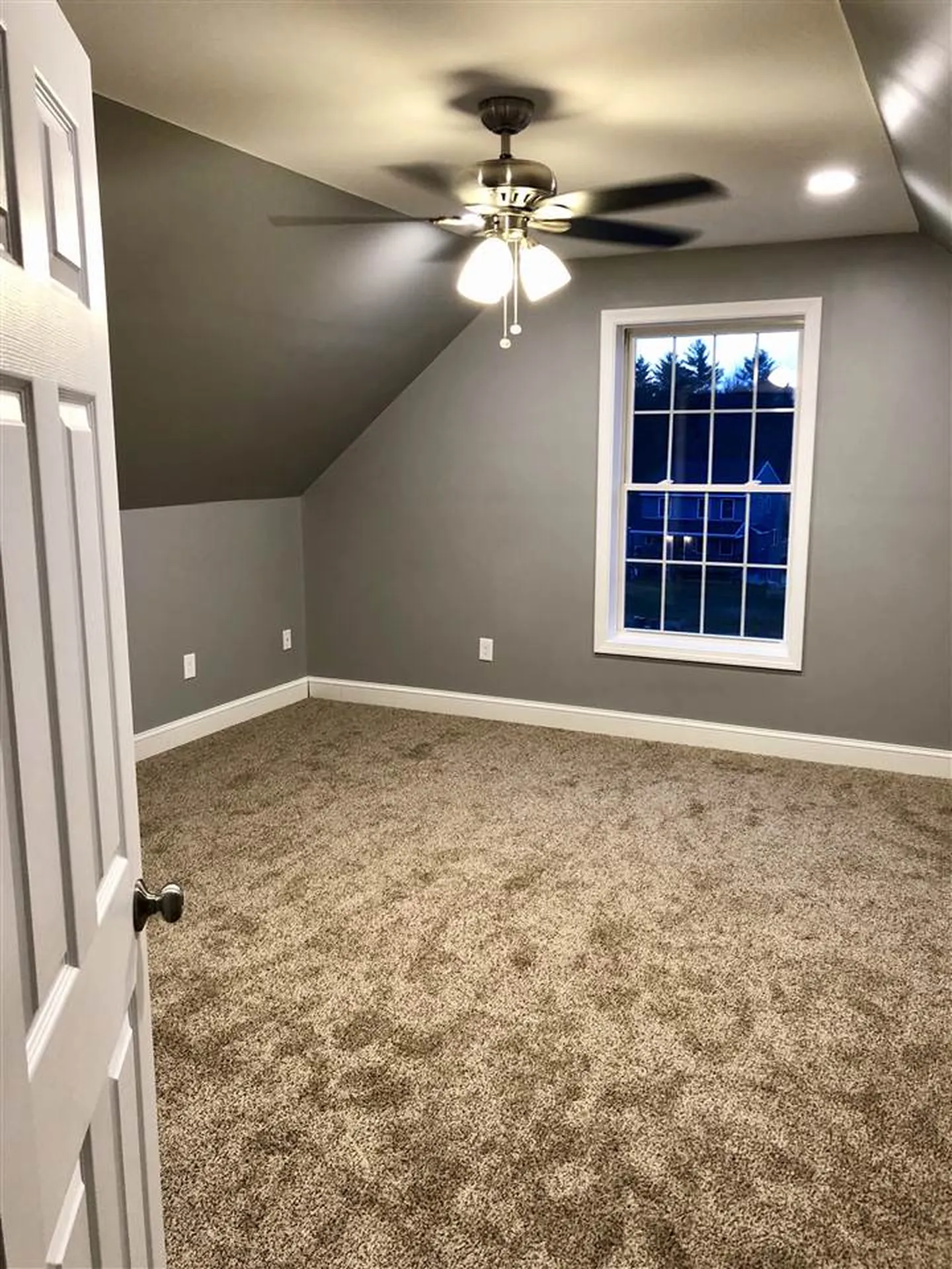 29 Nottingham Lane Rochester NH 03868
