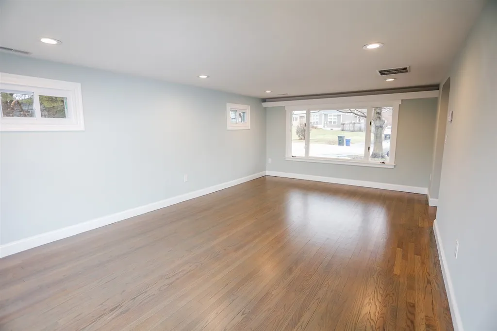 177 Woodlawn Circle Portsmouth NH 03801