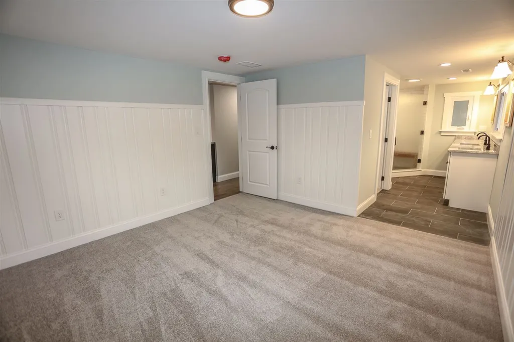 177 Woodlawn Circle Portsmouth NH 03801