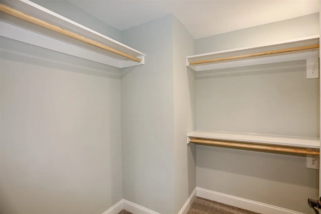 177 Woodlawn Circle Portsmouth NH 03801