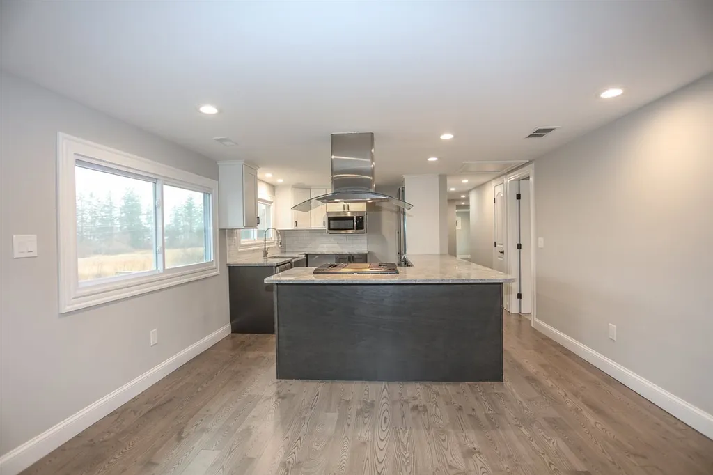 177 Woodlawn Circle Portsmouth NH 03801