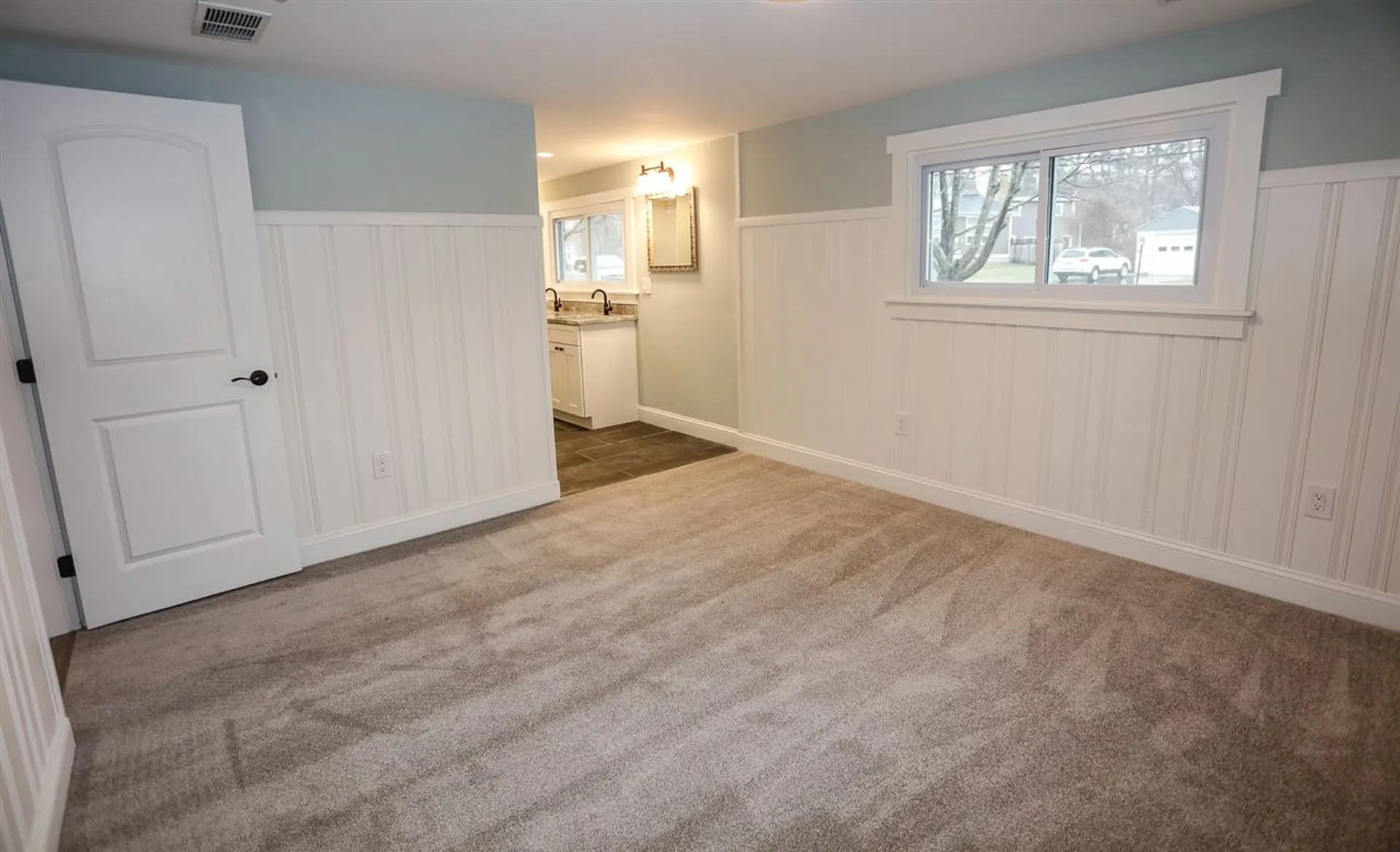 177 Woodlawn Circle Portsmouth NH 03801