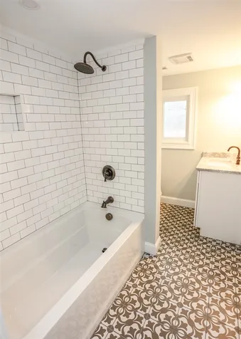 177 Woodlawn Circle Portsmouth NH 03801