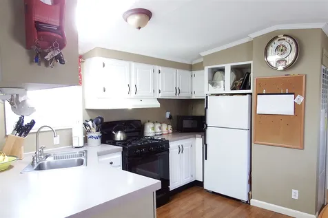 8 Red Pine Drive Lee NH 03861