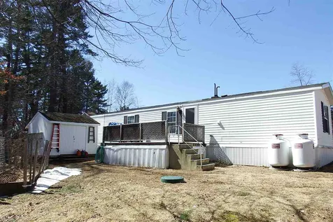 8 Red Pine Drive Lee NH 03861