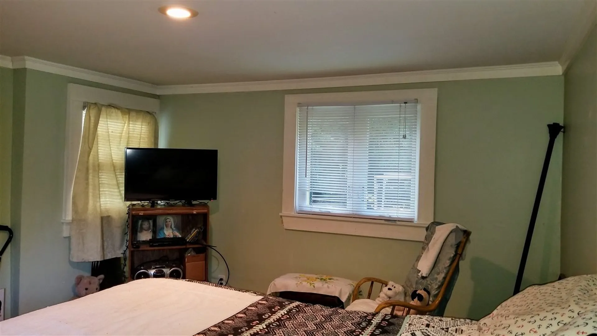 160-162 Deerfield Road Candia NH 03034
