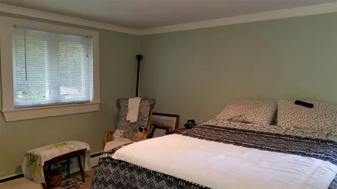 160-162 Deerfield Road Candia NH 03034