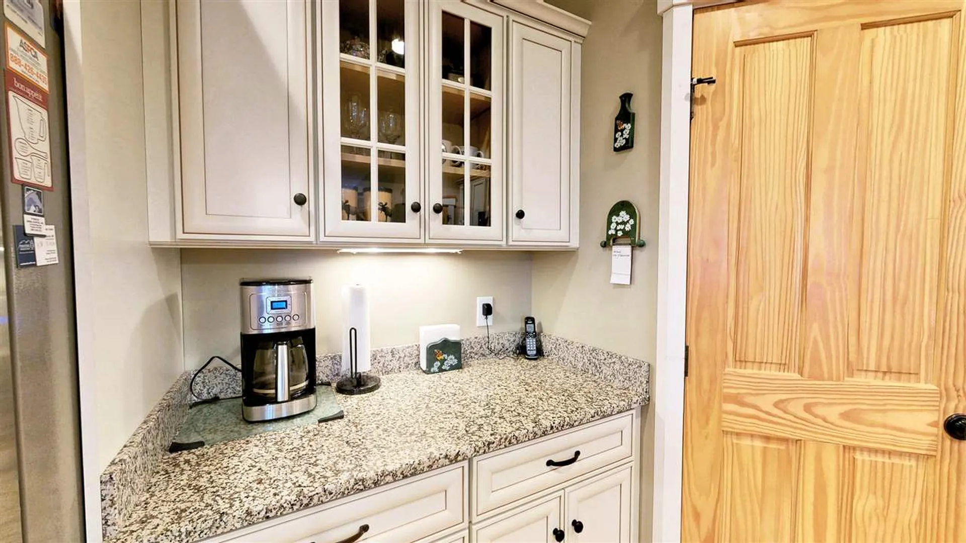 8 Pasture Lane Holderness NH 03245