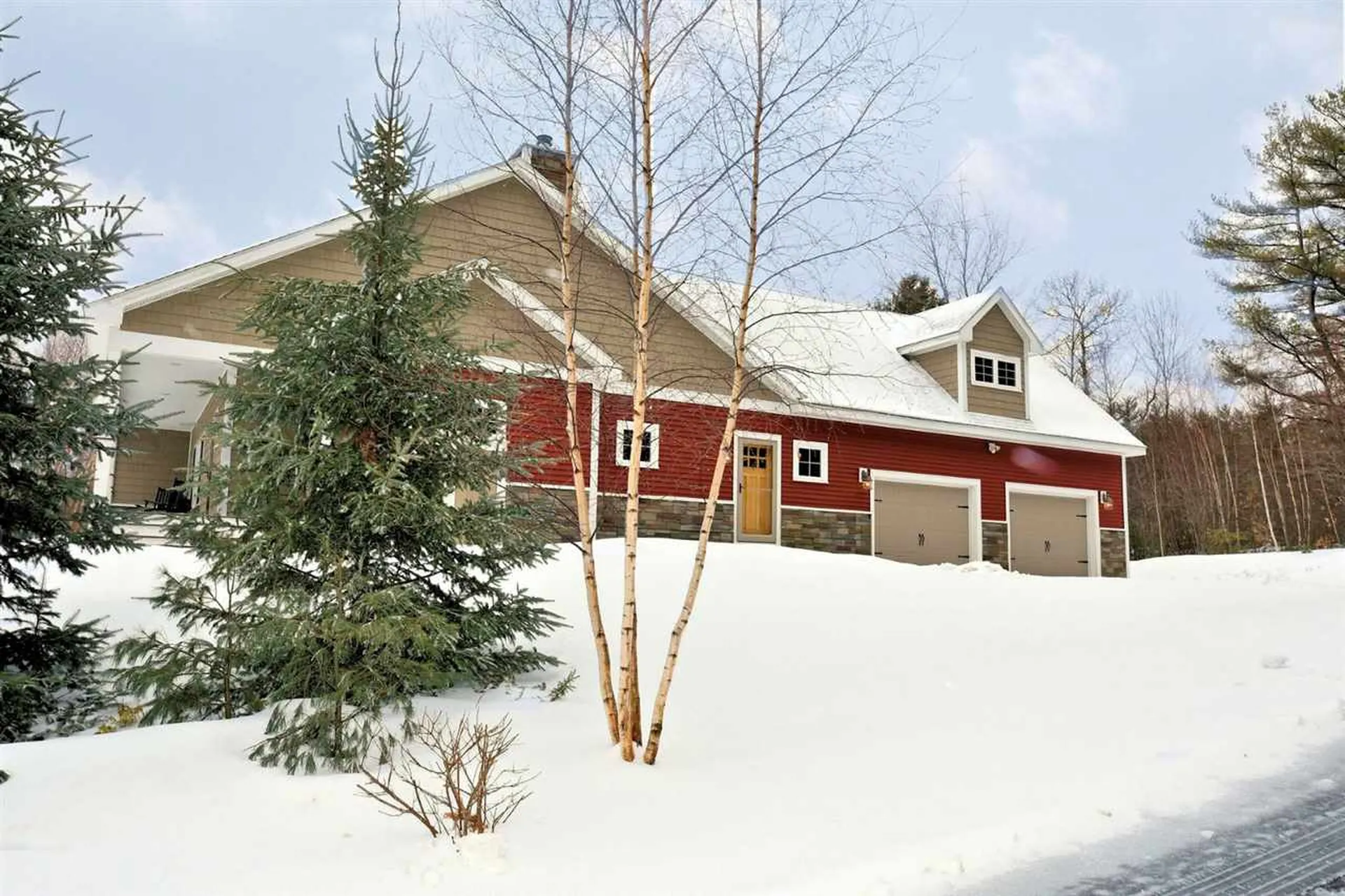 8 Pasture Lane Holderness NH 03245