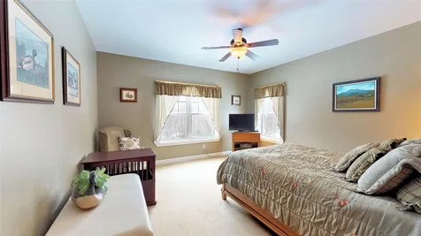 8 Pasture Lane Holderness NH 03245