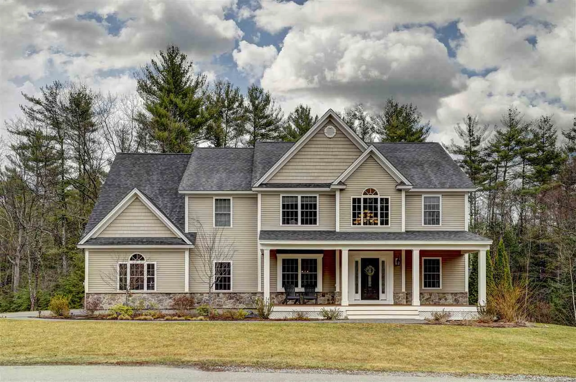 4 Amber Lane Bedford NH 03110