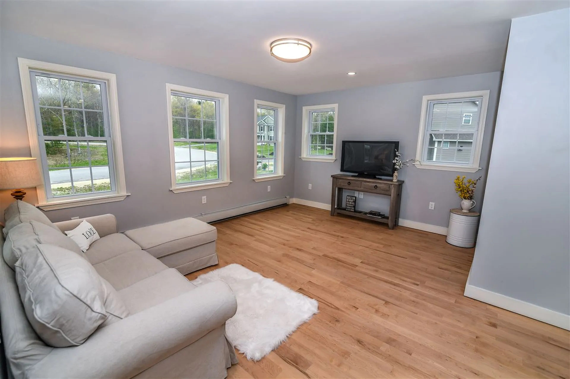 30 Chestnut Way Lee NH 03861