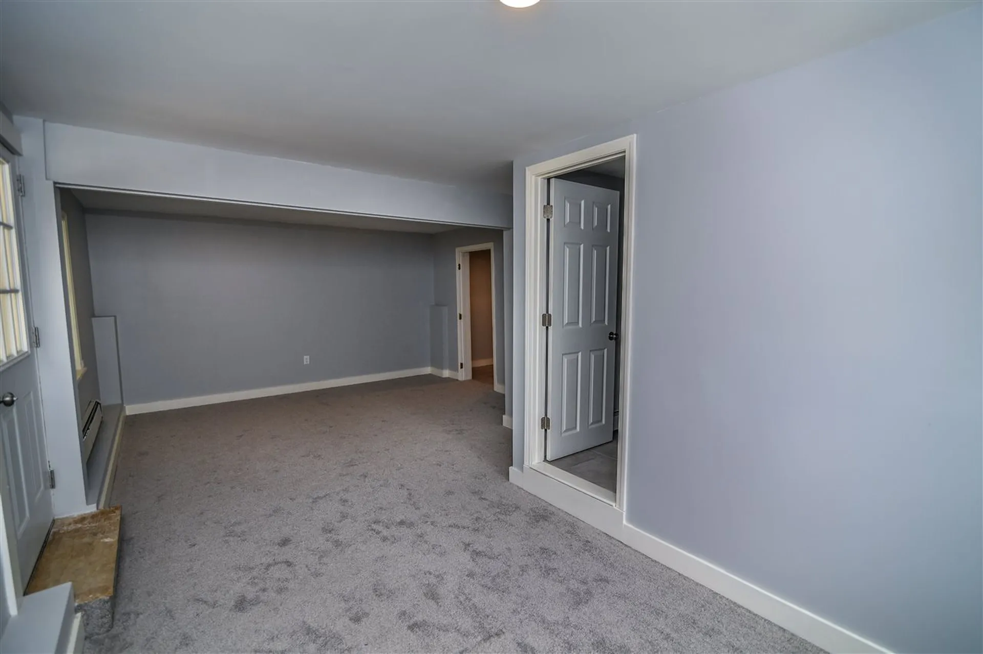 30 Chestnut Way Lee NH 03861
