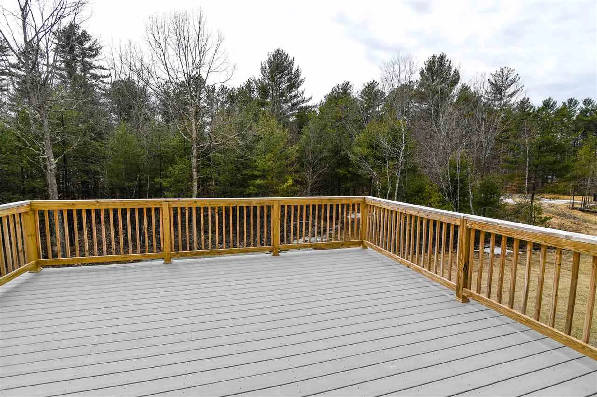 30 Chestnut Way Lee NH 03861