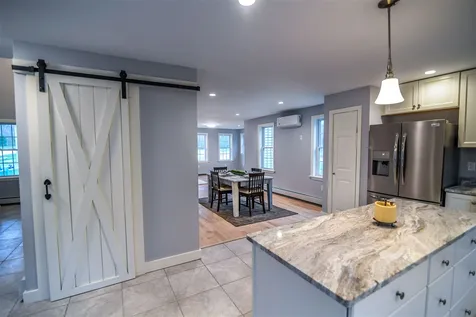 30 Chestnut Way Lee NH 03861