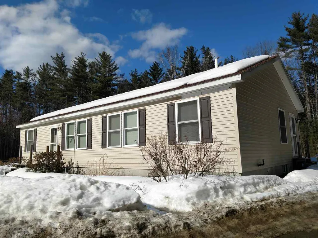 33 Uhlman Drive Thornton NH 03285