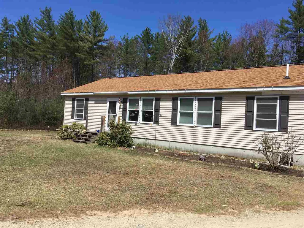 33 Uhlman Drive Thornton NH 03285