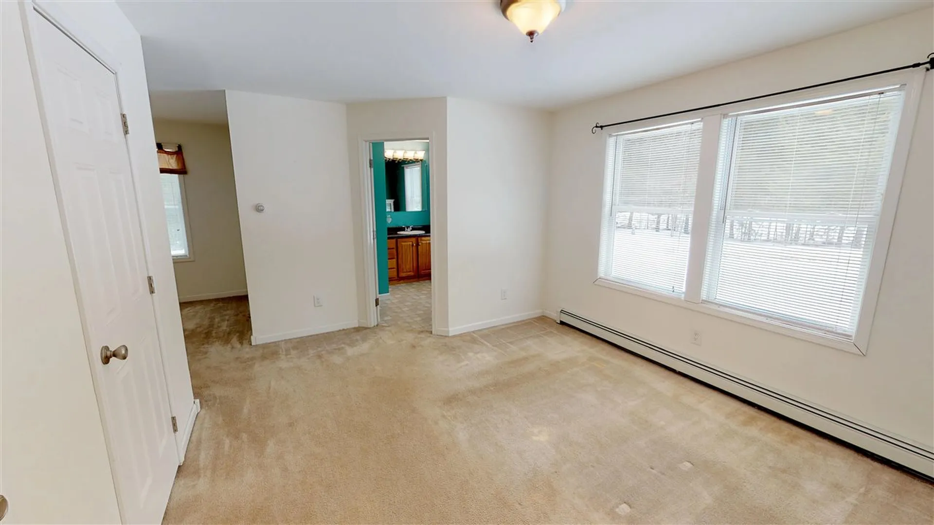 33 Uhlman Drive Thornton NH 03285