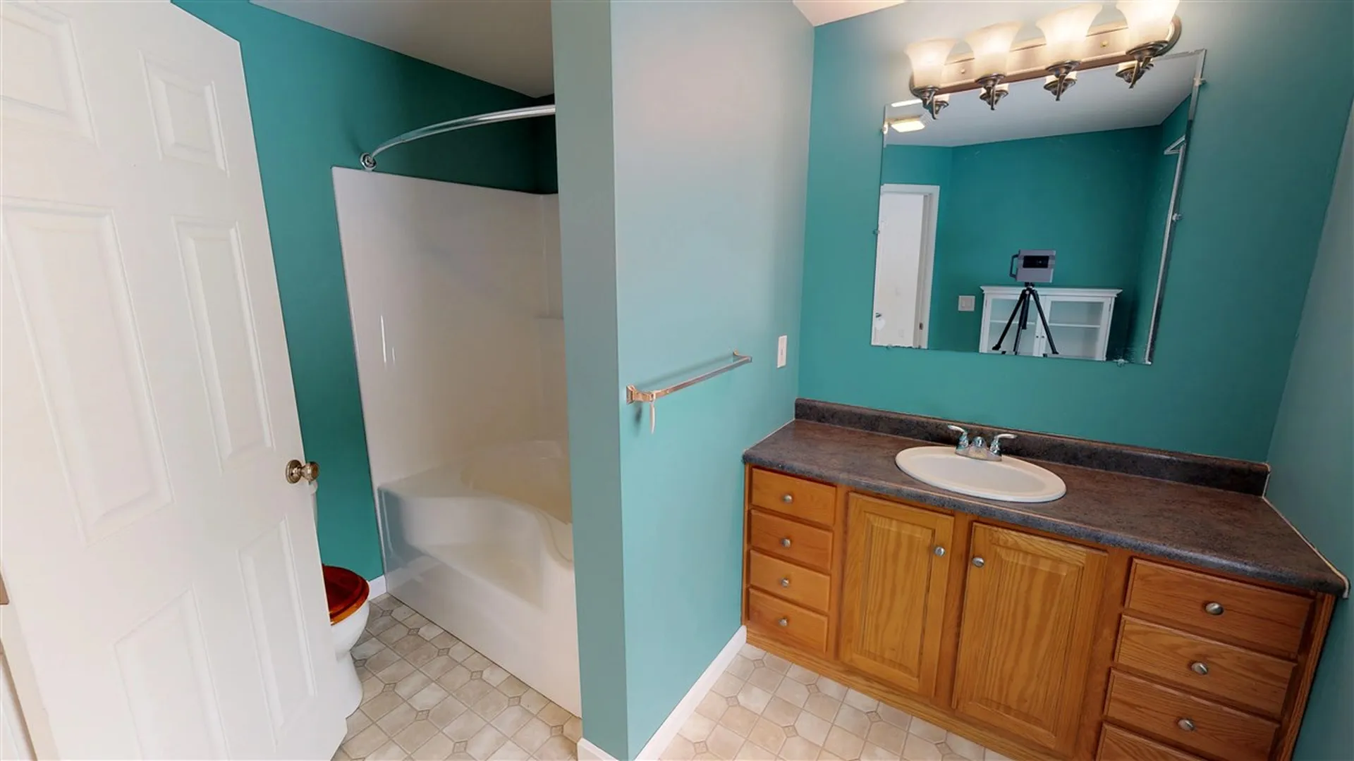 33 Uhlman Drive Thornton NH 03285