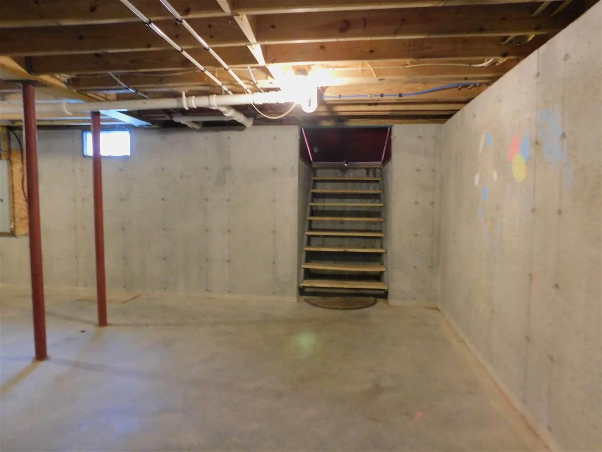 33 Uhlman Drive Thornton NH 03285