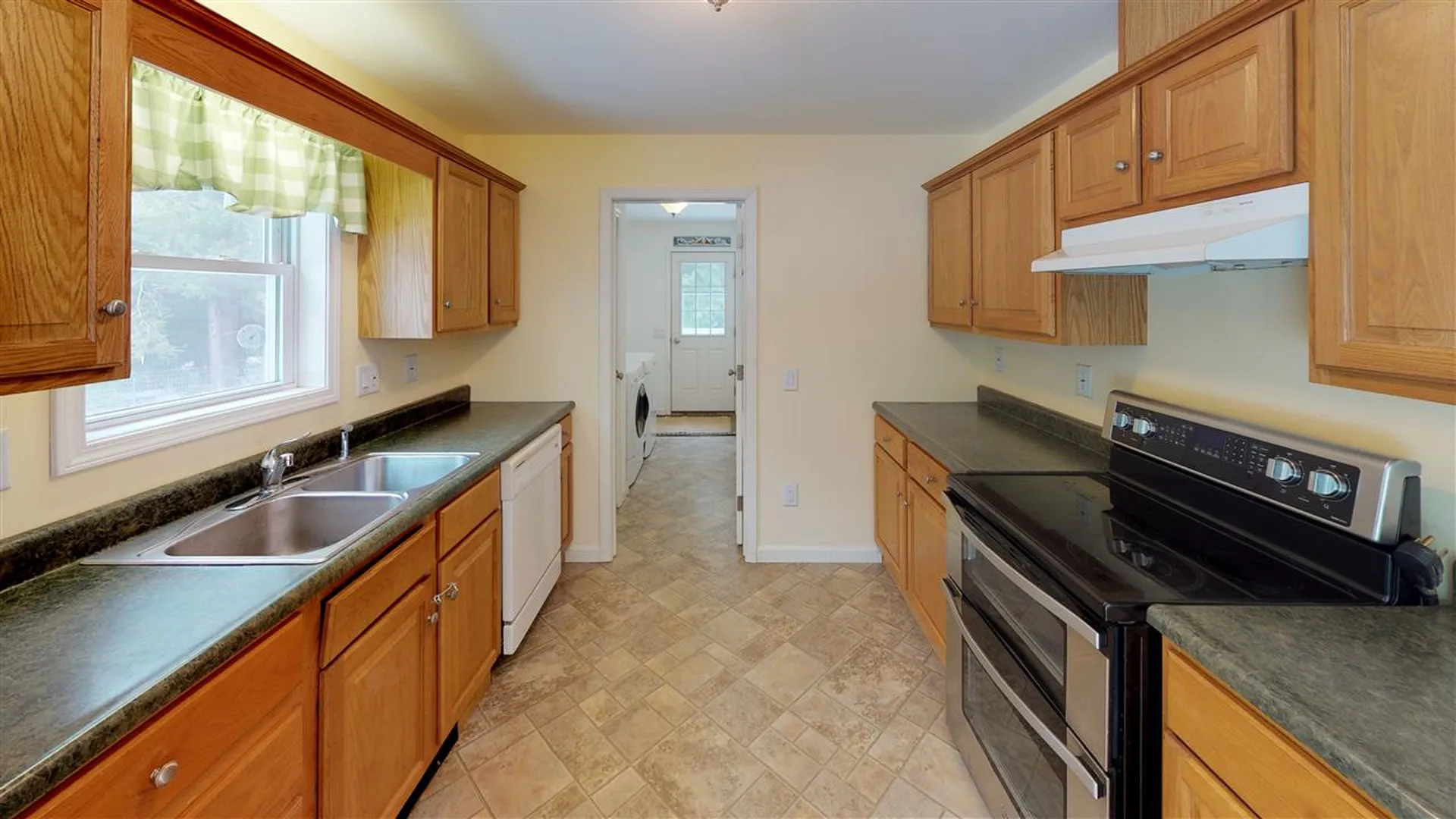 33 Uhlman Drive Thornton NH 03285